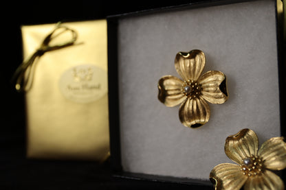 Ann Hand Brooch — Timeless American Style