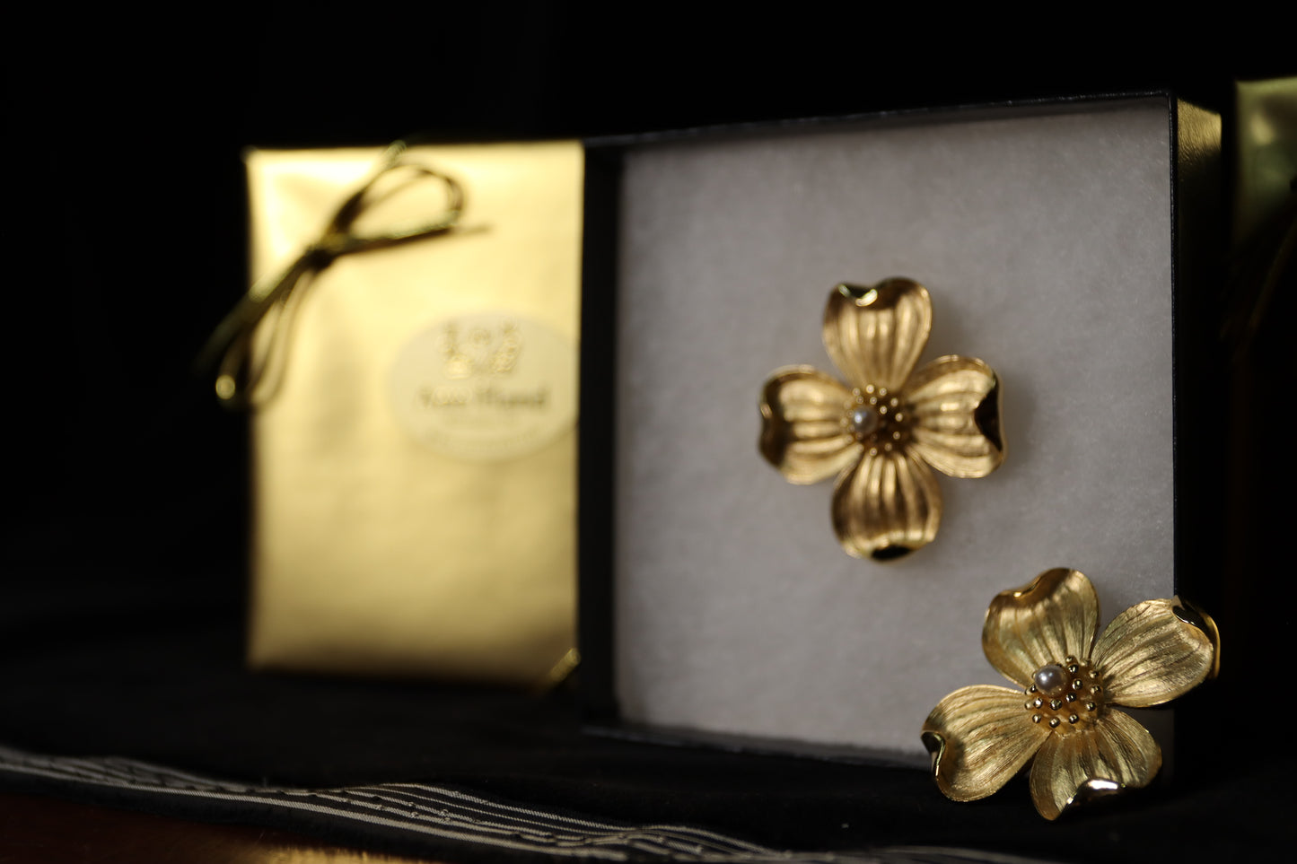 Ann Hand Brooch — Timeless American Style