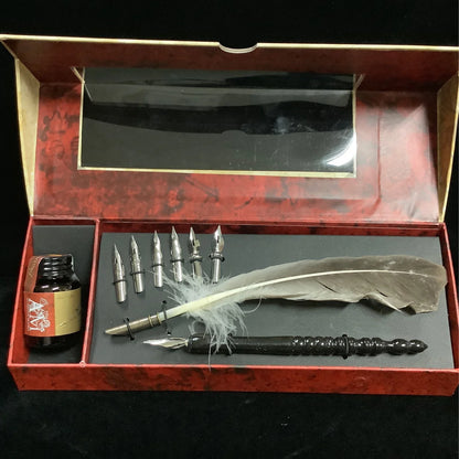 Feather Pen Set